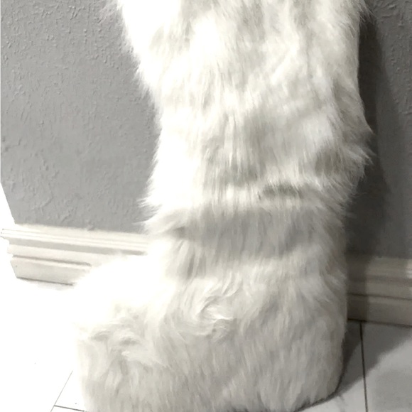 ❤️Ellie chunky heel platform fur boots❤️ - Picture 2 of 10